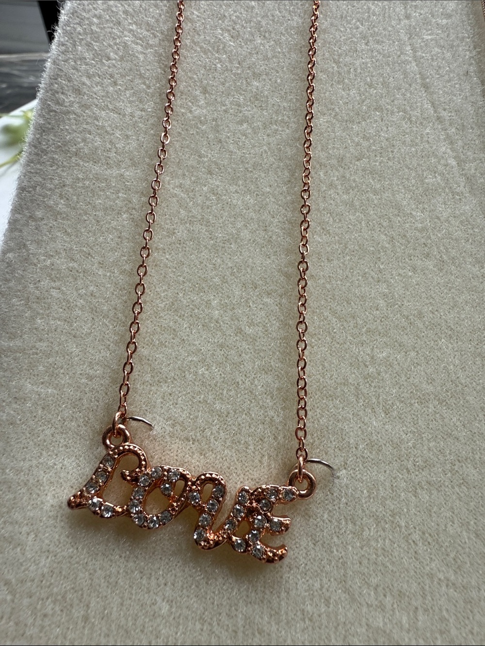Love Script Pendant Necklace - Rose Gold|14”